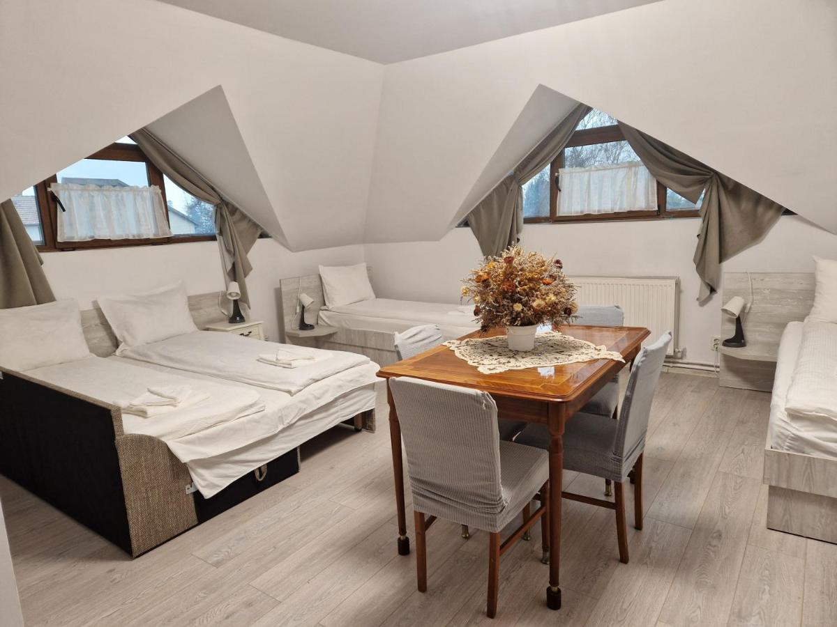 Sepsi Relax Hotel Sfântu-Gheorghe Екстериор снимка