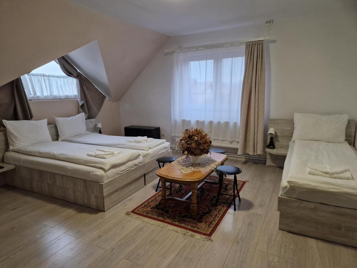 Sepsi Relax Hotel Sfântu-Gheorghe Екстериор снимка