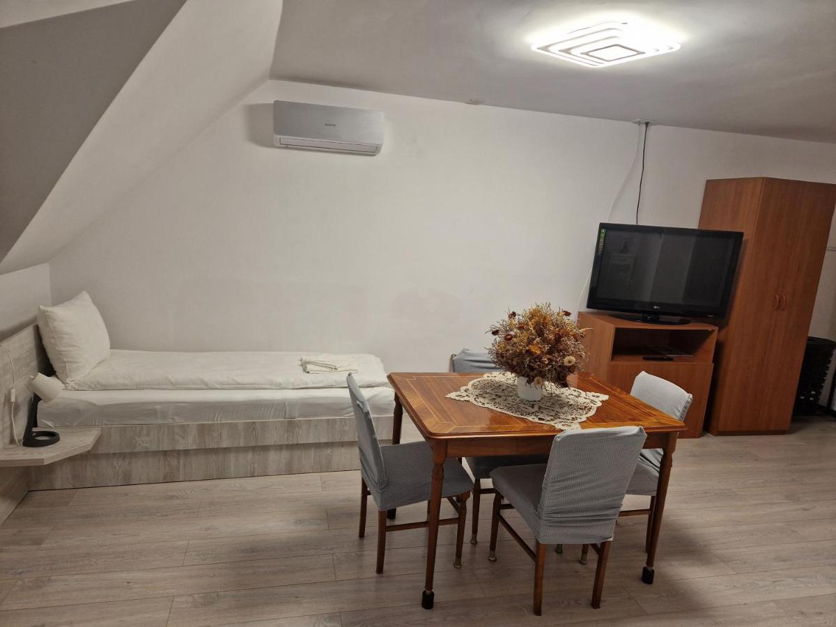 Sepsi Relax Hotel Sfântu-Gheorghe Екстериор снимка