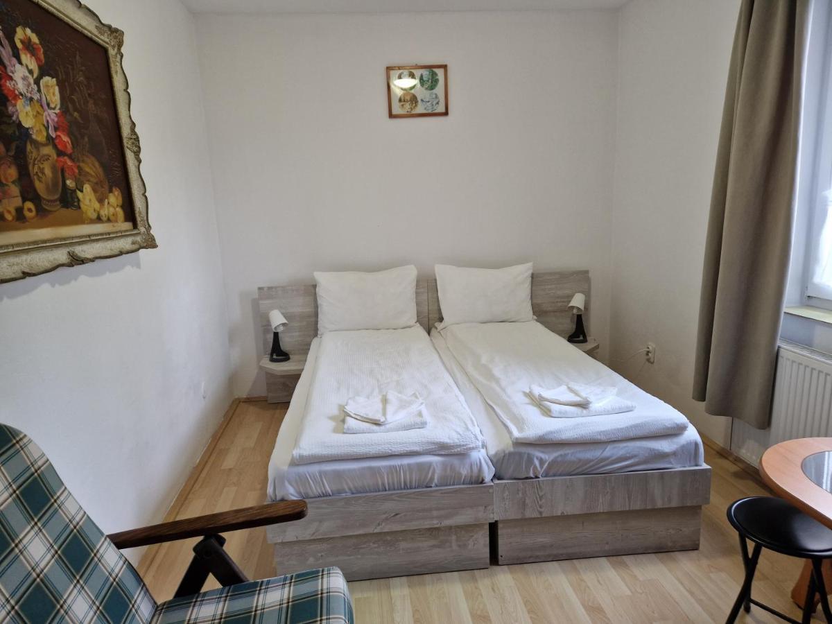 Sepsi Relax Hotel Sfântu-Gheorghe Екстериор снимка