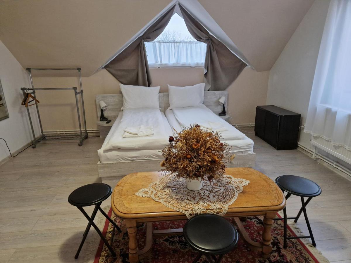 Sepsi Relax Hotel Sfântu-Gheorghe Екстериор снимка